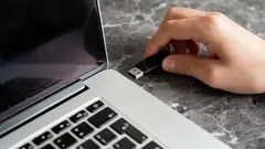 Mitä tehdä, jos tietokone ei tunnista muistitikkuasi: yksinkertainen askel askeleelta -opas